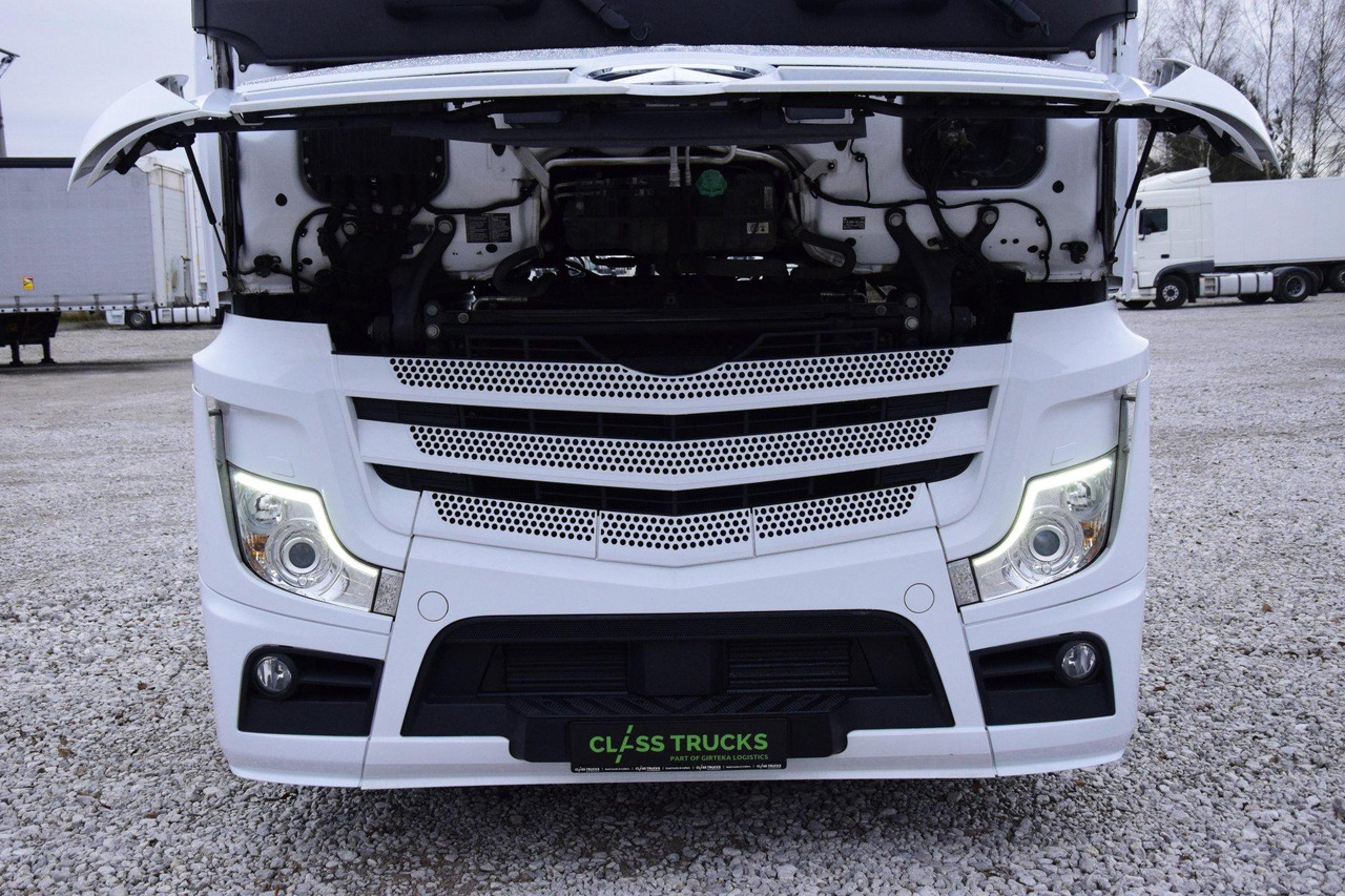 Tractor unit Mercedes-Benz Actros 5 1845 BigSpace: picture 16