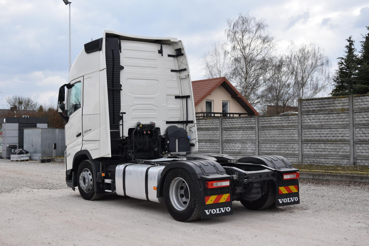 Tractor unit Volvo FH 500 Globetrotter XL: picture 6