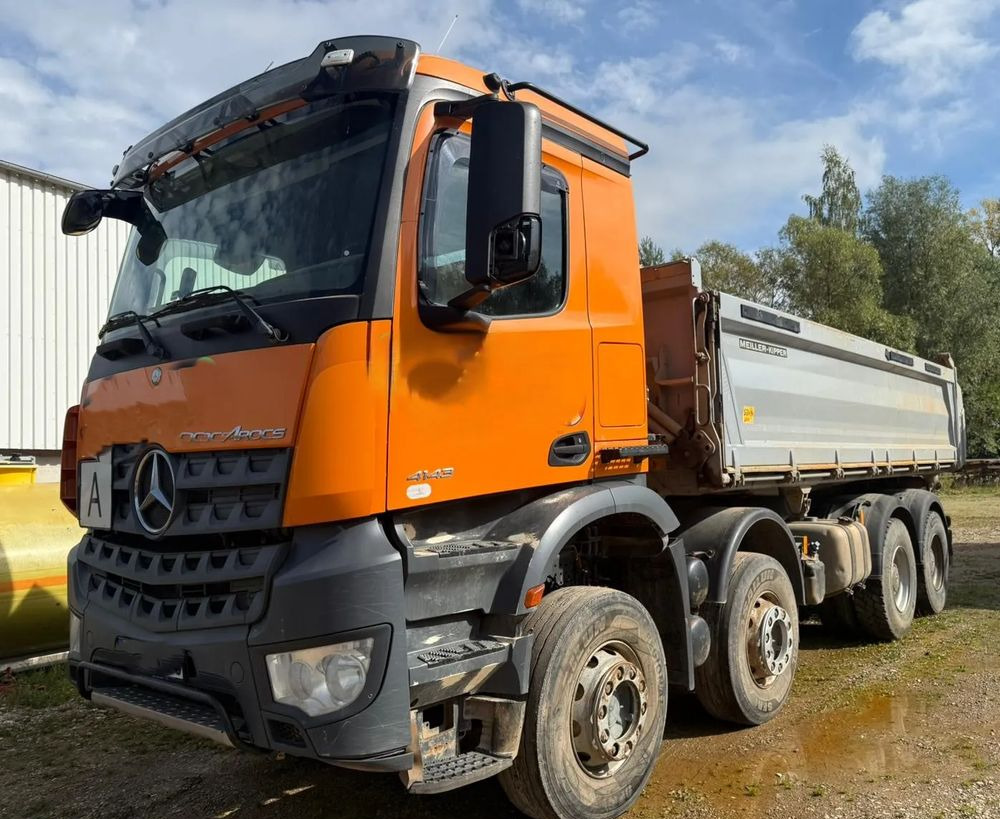 Mercedes-Benz AROCS 4143 8x4 | BORTMATIC - wywrotka trójstronna  | Retarder |Zawieszenie na resorach | - Tipper: picture 1 Mercedes-Benz AROCS 4143 8x4 | BORTMATIC - wywrotka trójstronna  | Retarder |Zawieszenie na resorach | - Tipper: picture 1