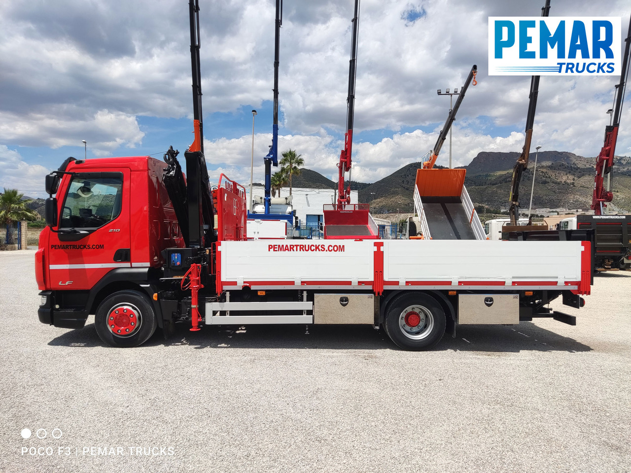 Dropside/ Flatbed truck, Crane truck DAF LF 210 GRUA CAJA FIJA: picture 9