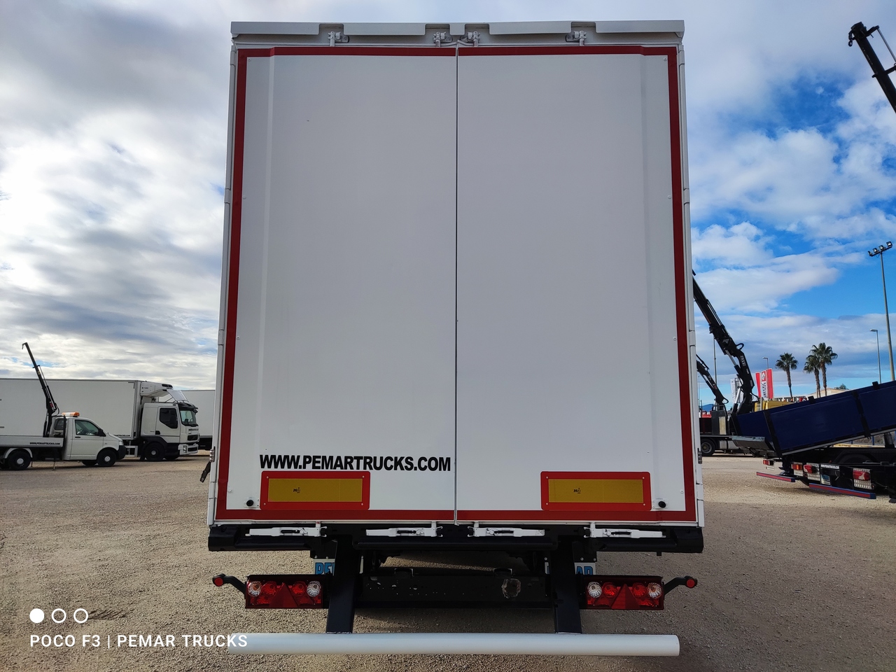 KRONE SD TAUTLINER - Curtainsider semi-trailer: picture 5 KRONE SD TAUTLINER - Curtainsider semi-trailer: picture 5