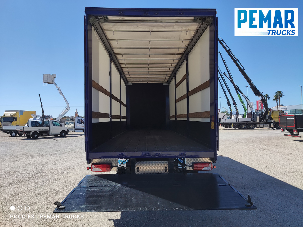 Curtainsider truck MERCEDES-BENZ ACTROS 1836 SEMITAUTLINER 18T: picture 11