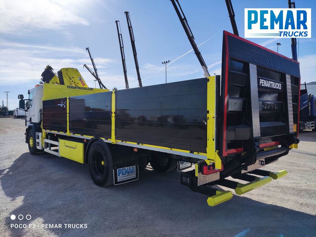 Crane truck SCANIA P 250 GRUA CAJA FIJA: picture 8