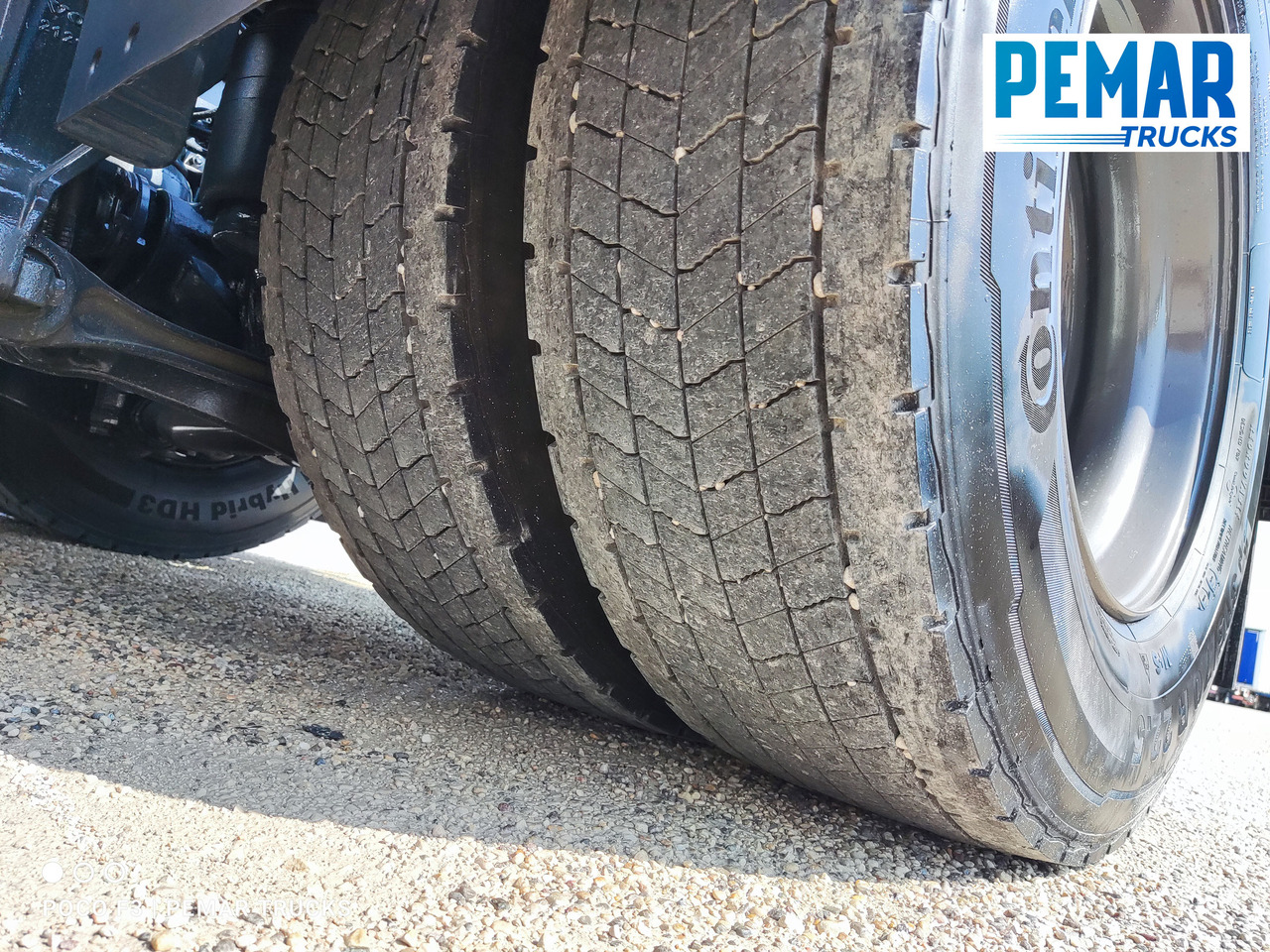 Tractor unit VOLVO FH 500 GLOBETROTTER EURO 6: picture 11