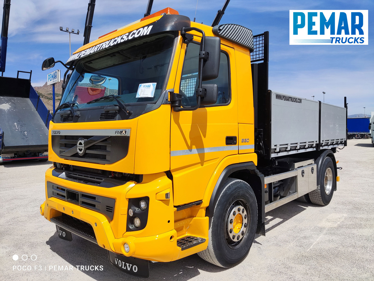 VOLVO FMX 330 BASCULANTE / VOLQUETE 18T - Tipper: picture 2 VOLVO FMX 330 BASCULANTE / VOLQUETE 18T - Tipper: picture 2