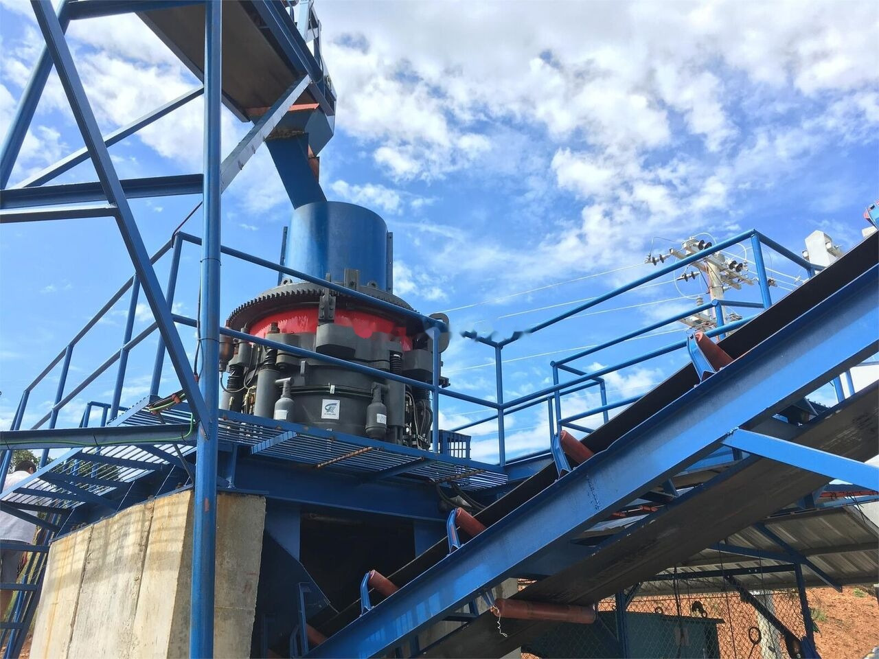 Kinglink HPY200 Hydraulic Cone Crusher for hard stone - Cone crusher: picture 4 Kinglink HPY200 Hydraulic Cone Crusher for hard stone - Cone crusher: picture 4