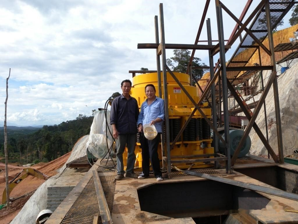 Kinglink Hematite Iron Ore Cone Crusher KLC1300 - Cone crusher: picture 2 Kinglink Hematite Iron Ore Cone Crusher KLC1300 - Cone crusher: picture 2