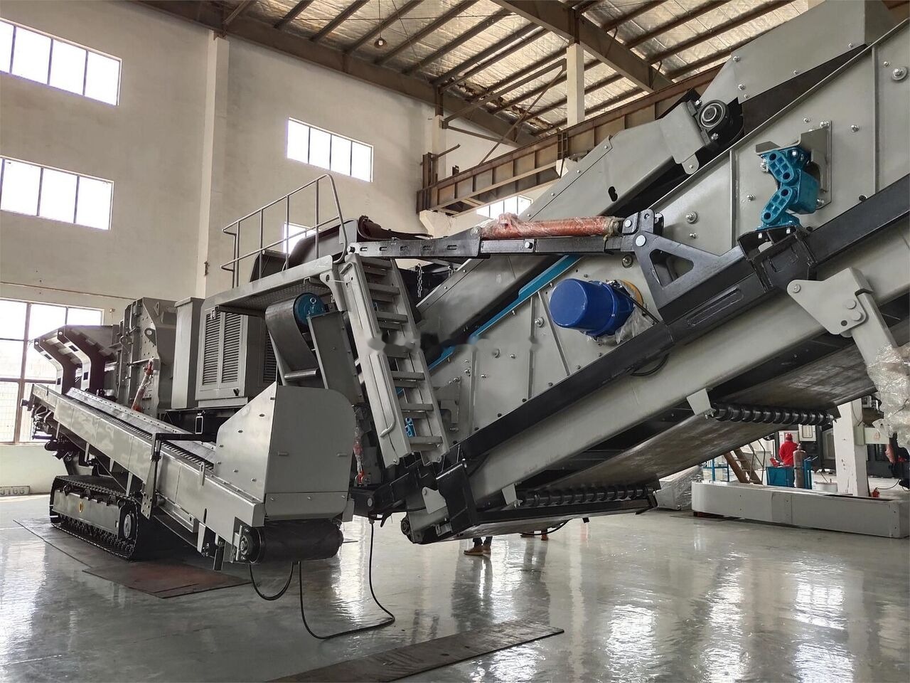 Kinglink KL3S2160F1315 Mobile Impact Crusher - Mobile crusher: picture 4 Kinglink KL3S2160F1315 Mobile Impact Crusher - Mobile crusher: picture 4