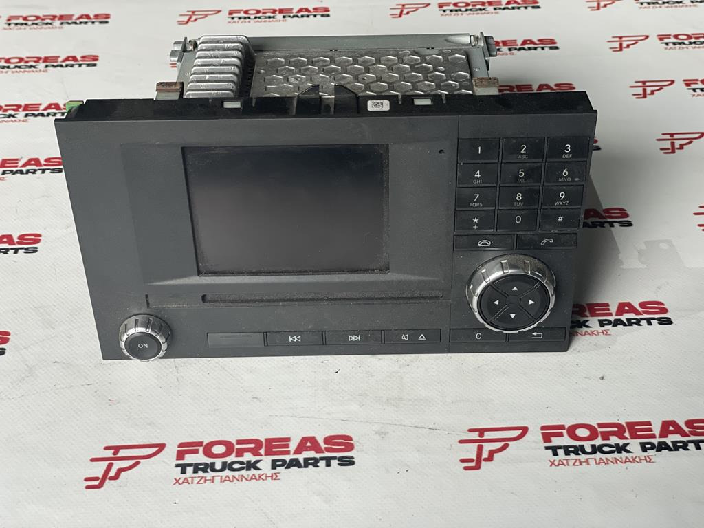 BOSCH RADIO FOR MERCEDES ACTROS MP4 - A 0004466662 - Cab and interior for Truck: picture 1 BOSCH RADIO FOR MERCEDES ACTROS MP4 - A 0004466662 - Cab and interior for Truck: picture 1