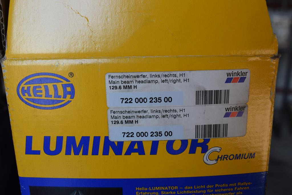 HELLA HEADLIGHT PROTECTOR - Headlight for Truck: picture 2 HELLA HEADLIGHT PROTECTOR - Headlight for Truck: picture 2