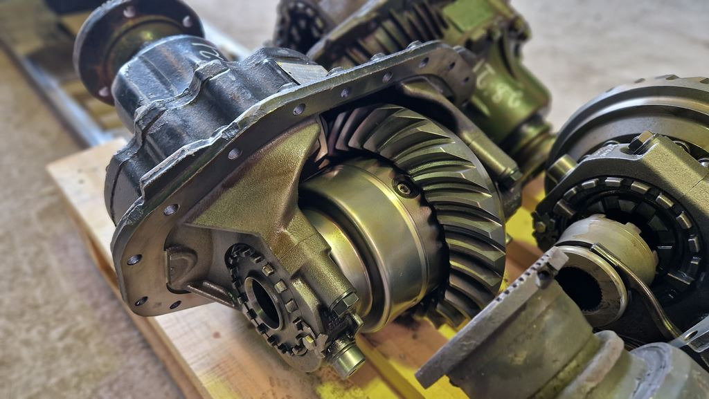 MAN TGA - TGX 21:28 - 81.35010.6198 - Differential gear for Truck: picture 1 MAN TGA - TGX 21:28 - 81.35010.6198 - Differential gear for Truck: picture 1