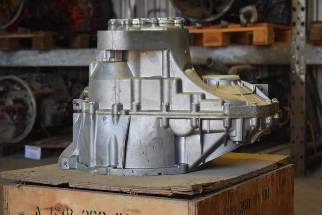 MERCEDES-BENZ VITO - Α 638 260 01 00 - Gearbox for Truck: picture 3 MERCEDES-BENZ VITO - Α 638 260 01 00 - Gearbox for Truck: picture 3