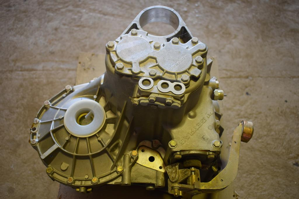 MERCEDES-BENZ VITO - Α 638 260 01 00 - Gearbox for Truck: picture 5 MERCEDES-BENZ VITO - Α 638 260 01 00 - Gearbox for Truck: picture 5