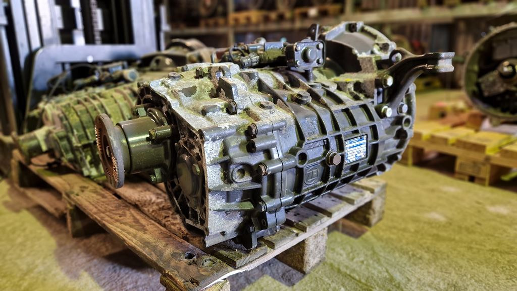ZF ECOLITE 6S 1OOO TO FOR MAN - 81.32004-6335 - Gearbox for Truck: picture 2 ZF ECOLITE 6S 1OOO TO FOR MAN - 81.32004-6335 - Gearbox for Truck: picture 2