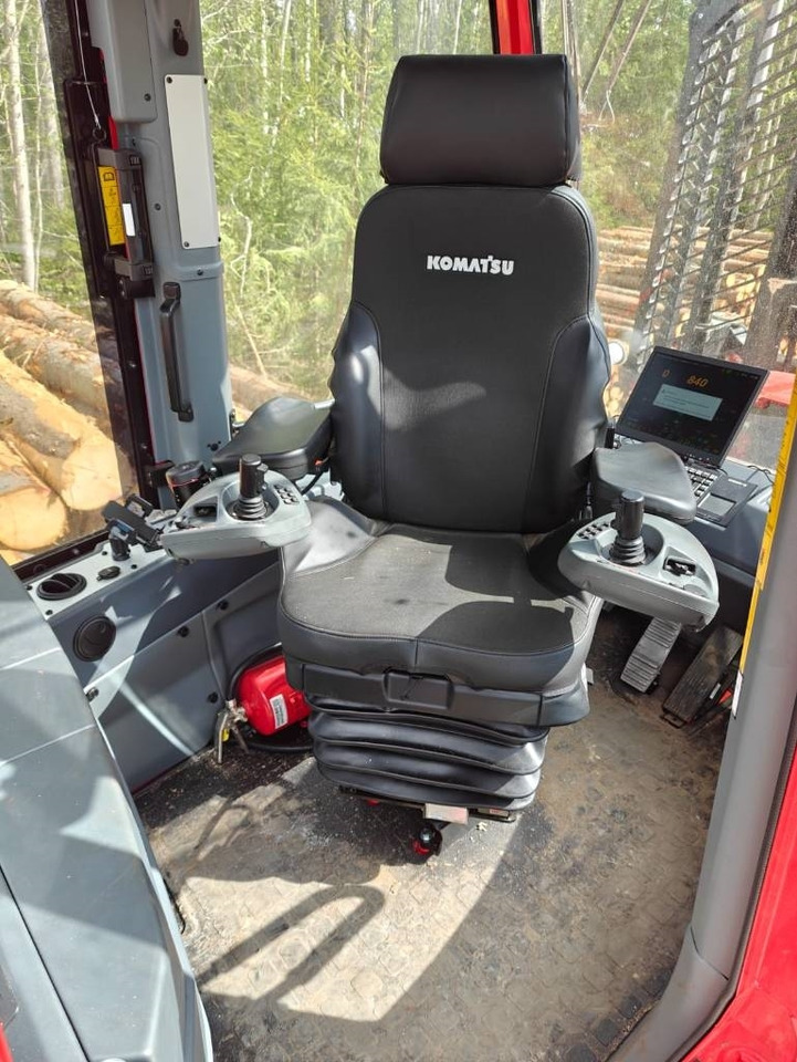 Forwarder Komatsu 855: picture 18