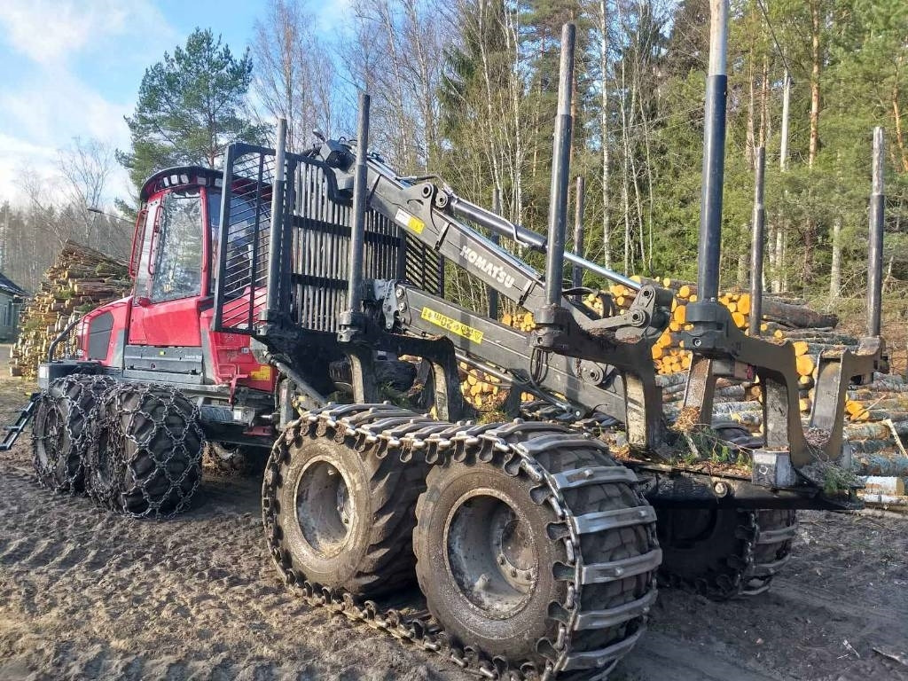 Komatsu 855 - Forwarder: picture 3 Komatsu 855 - Forwarder: picture 3