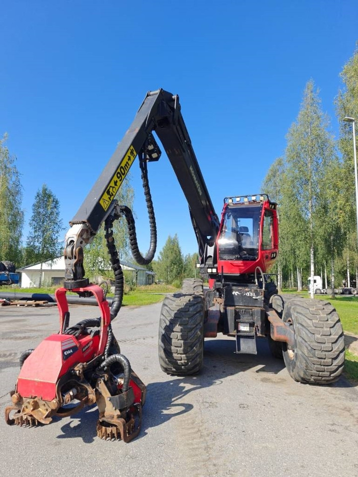 Komatsu 951 - Forestry harvester: picture 1 Komatsu 951 - Forestry harvester: picture 1