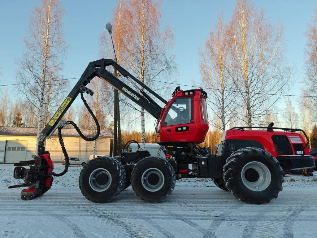 Komatsu 951 - Forestry harvester: picture 2 Komatsu 951 - Forestry harvester: picture 2