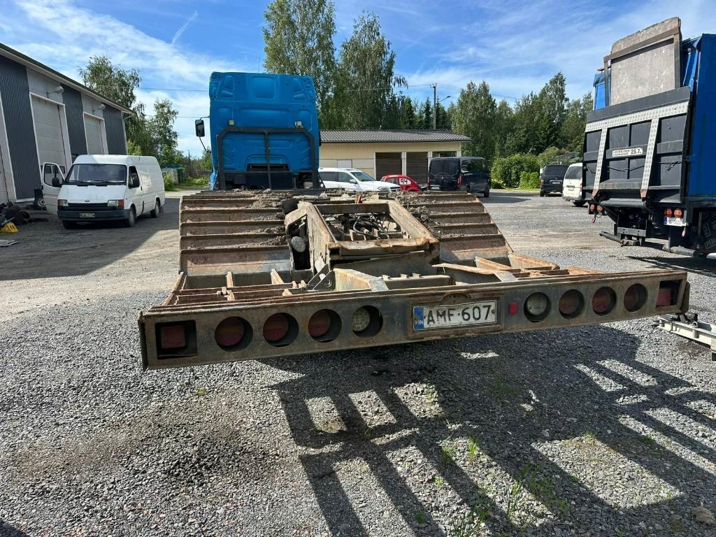 Sisu E11 - Log truck: picture 4 Sisu E11 - Log truck: picture 4