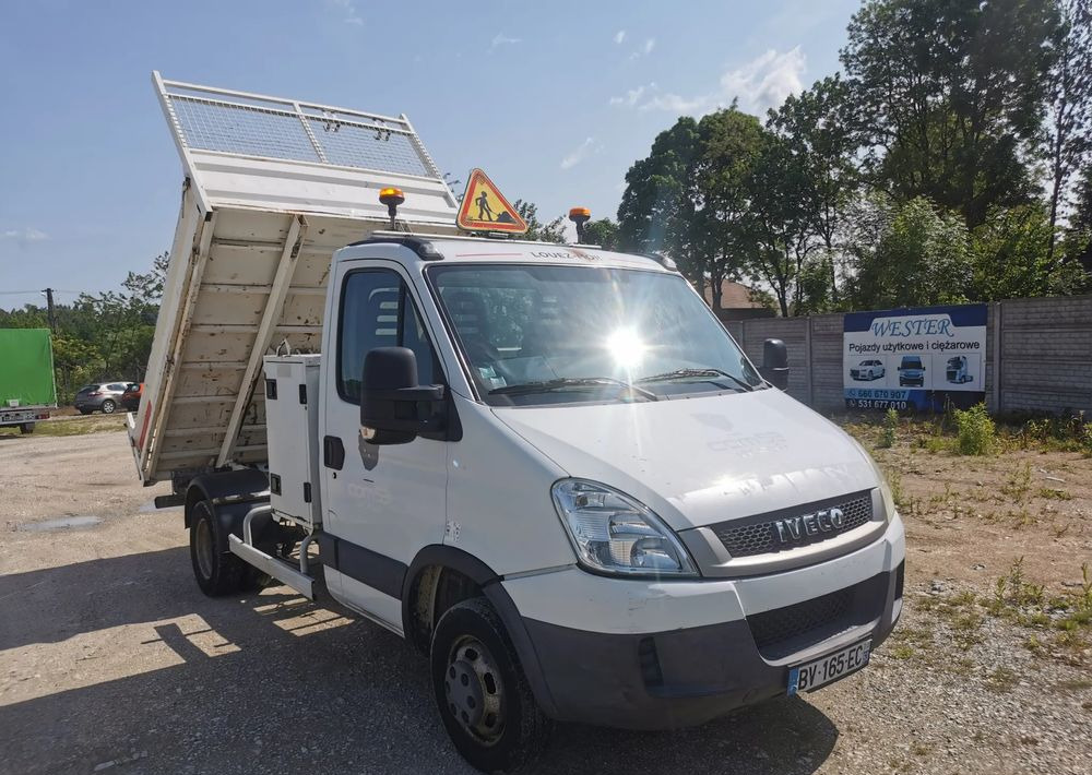 Iveco Daily 35C11 Kiper wywrotka Hak Bliźniak sprowadzony - Tipper van: picture 1 Iveco Daily 35C11 Kiper wywrotka Hak Bliźniak sprowadzony - Tipper van: picture 1