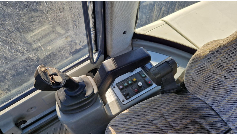 Wheel loader Terex TL80 4X4 + tools: picture 12