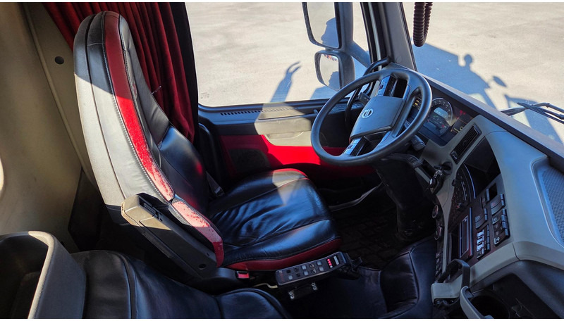 Volvo FM460 8X2*6 leasing Volvo FM460 8X2*6: picture 13