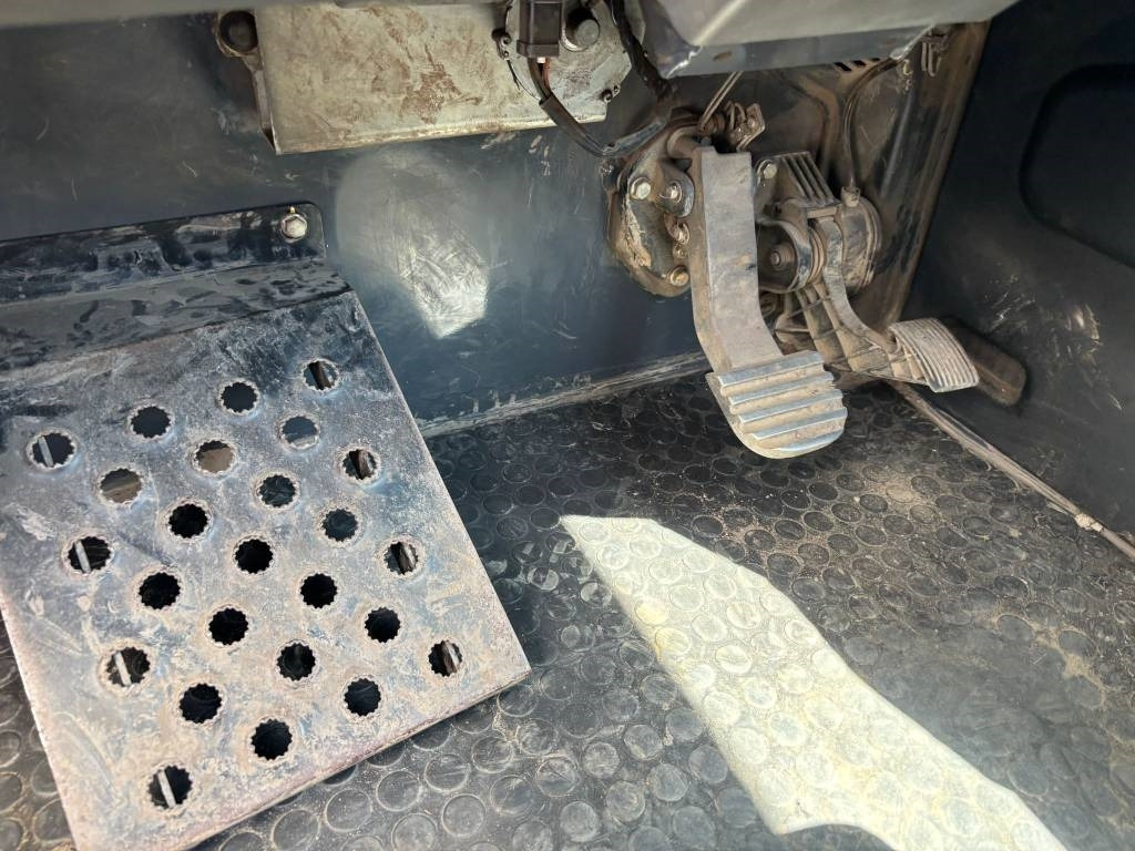Bell B 30 E  leasing Bell B 30 E: picture 12