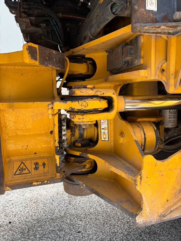 Bell B 30 E  leasing Bell B 30 E: picture 18