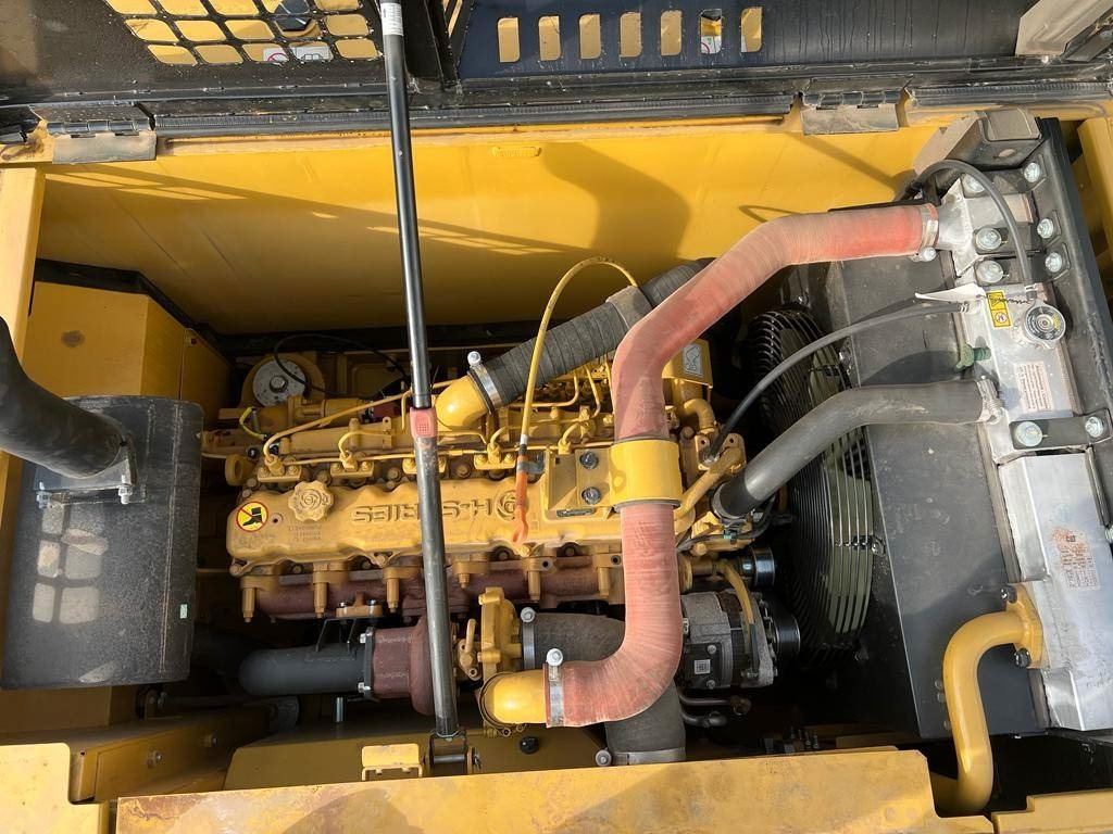 CAT 320 D3 GC  leasing CAT 320 D3 GC: picture 22 CAT 320 D3 GC  leasing CAT 320 D3 GC: picture 22