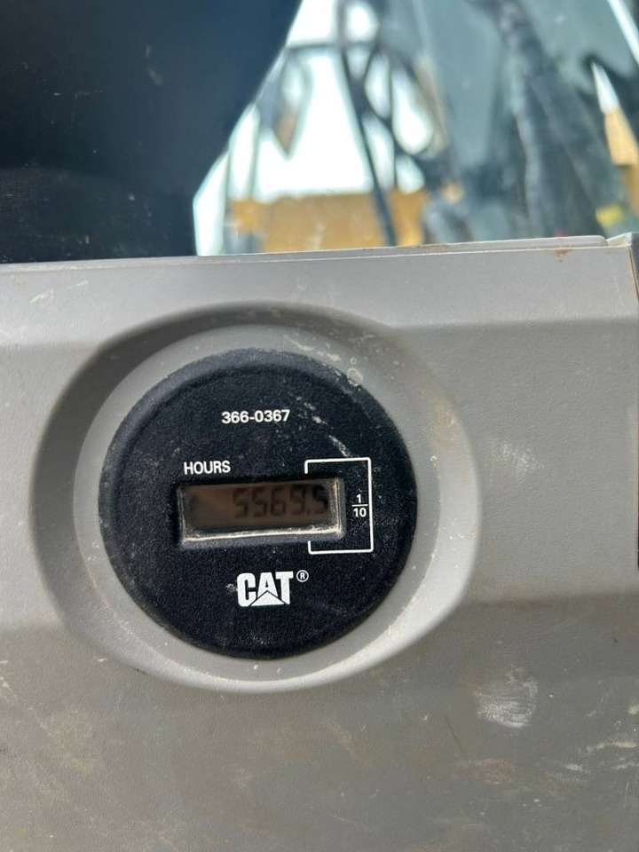 CAT 325 FL CR (Under Preparation) - Crawler excavator: picture 3 CAT 325 FL CR (Under Preparation) - Crawler excavator: picture 3