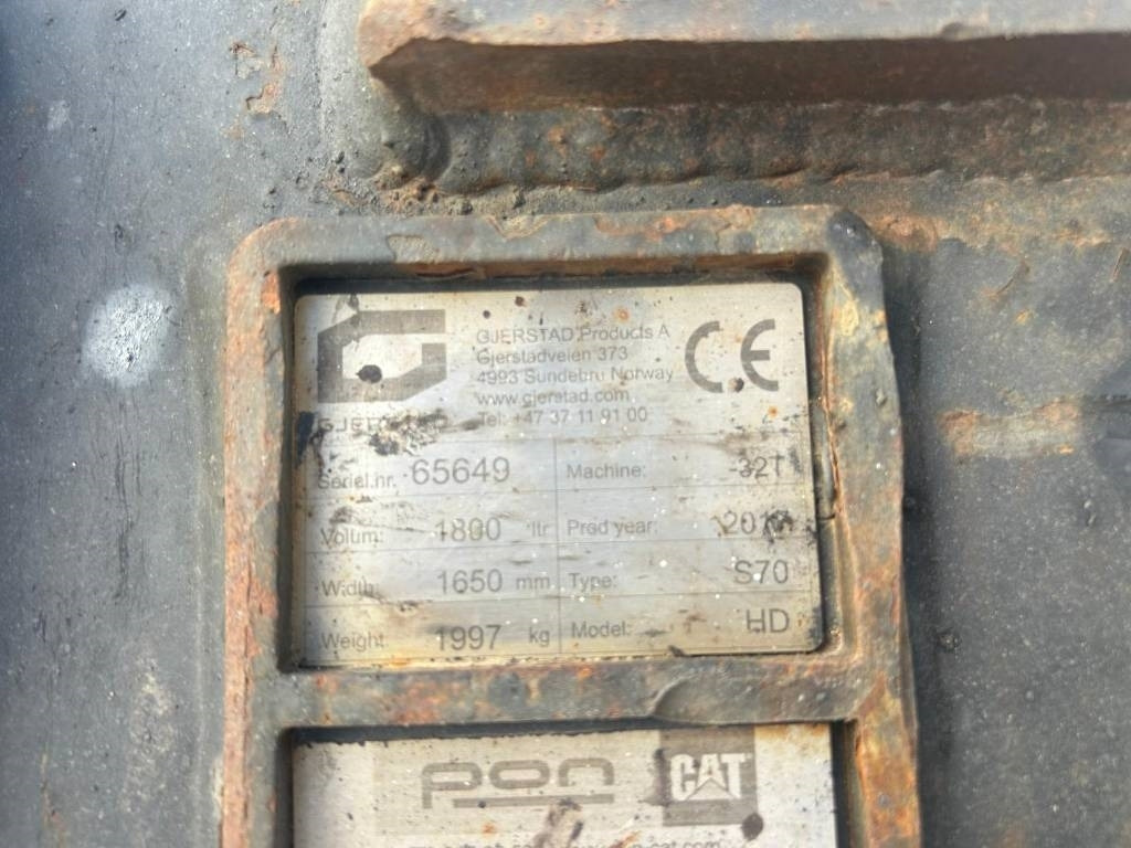Crawler excavator CAT 330 FL: picture 12