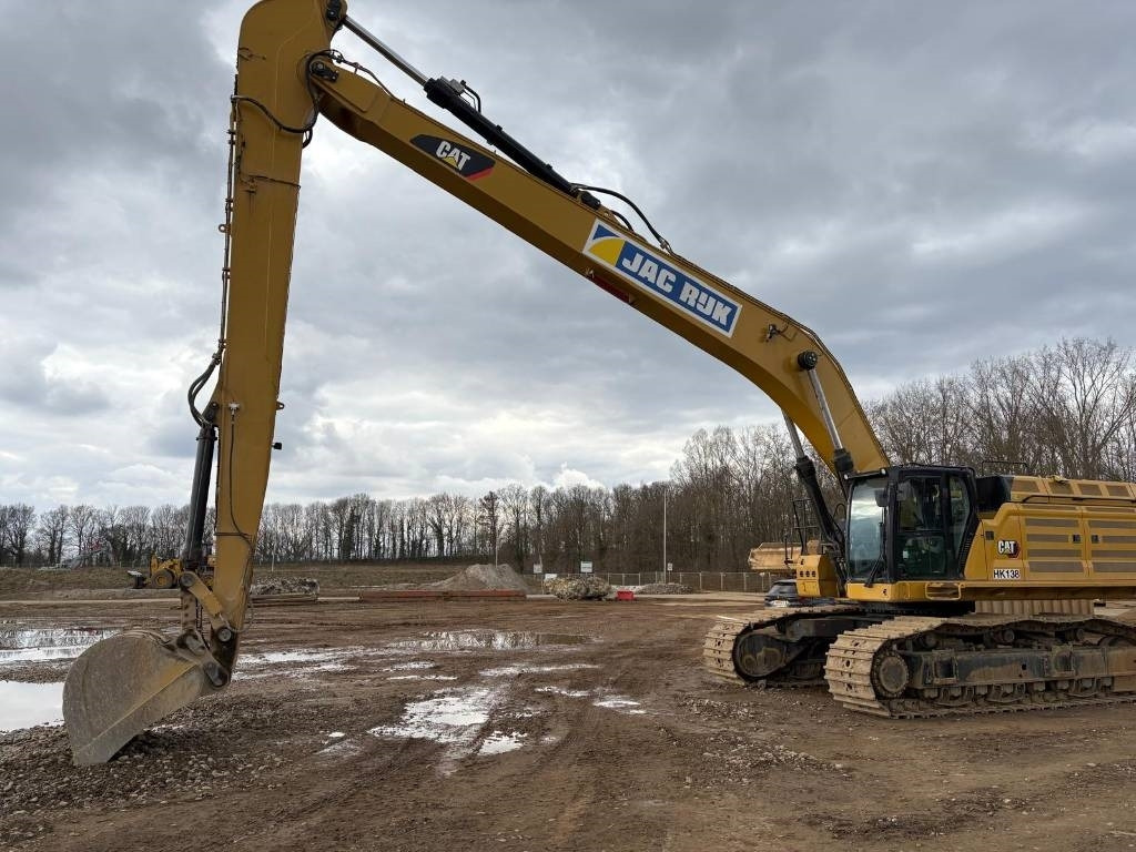 CAT 374 Long-reach - Excavator: picture 2 CAT 374 Long-reach - Excavator: picture 2