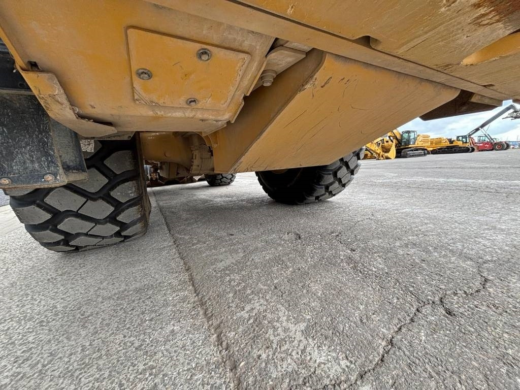 Wheel loader CAT 972 M XE (New Tires): picture 26