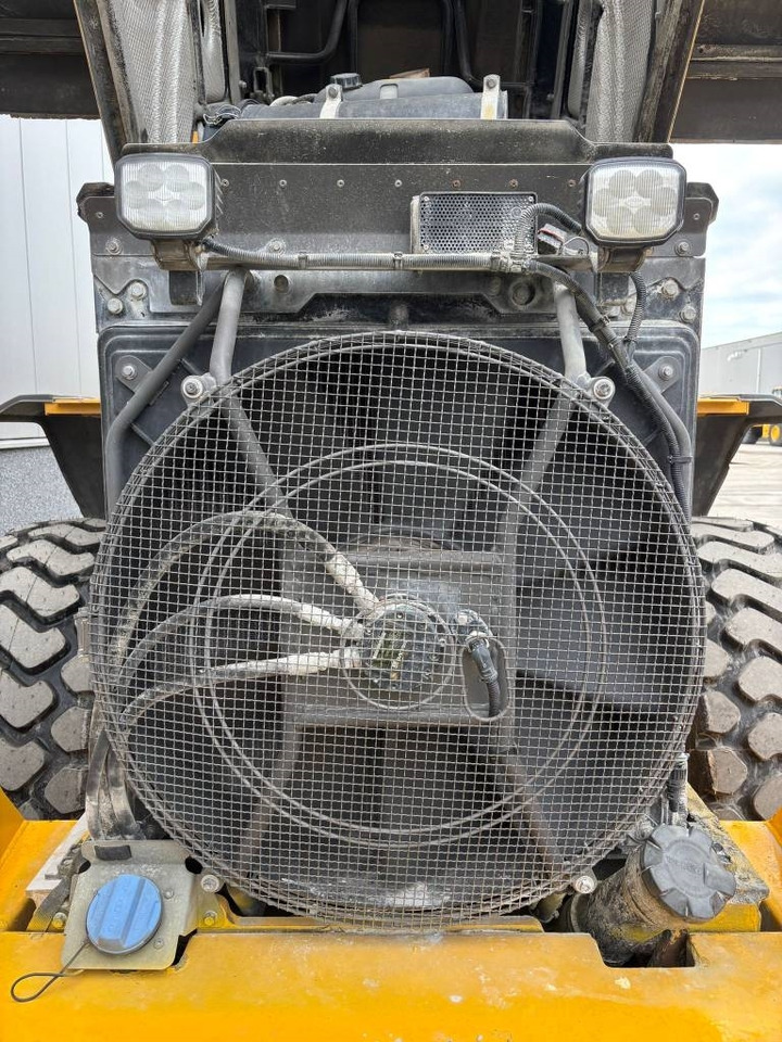 Wheel loader Volvo L 90 H (High tip + New tires): picture 17