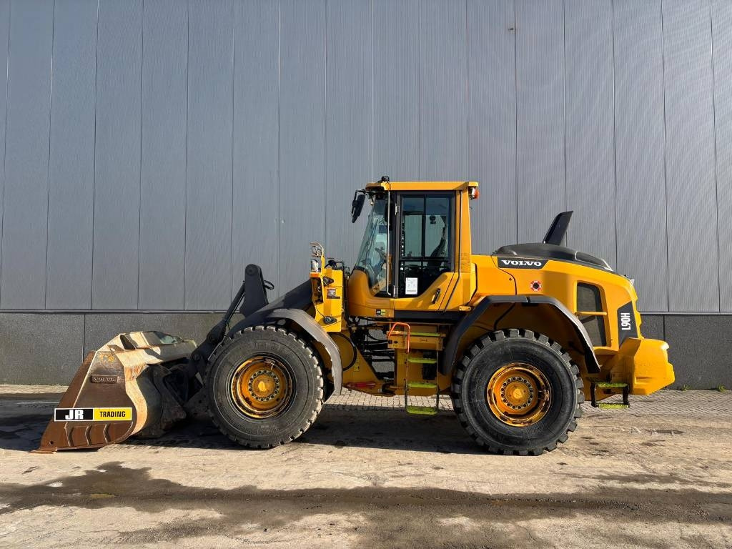 Volvo L 90 H - Wheel loader: picture 1 Volvo L 90 H - Wheel loader: picture 1