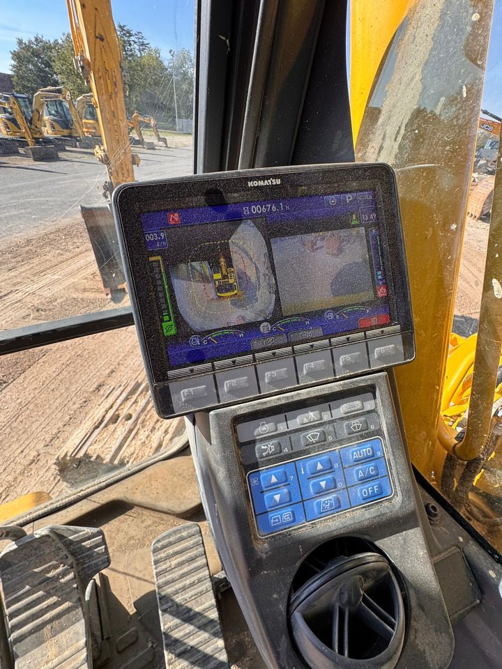 KOMATSU PC170 LC-11 - Excavator: picture 5 KOMATSU PC170 LC-11 - Excavator: picture 5