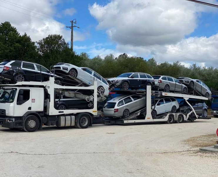 Renault T-Series 430 DXI - Autotransporter truck: picture 5 Renault T-Series 430 DXI - Autotransporter truck: picture 5