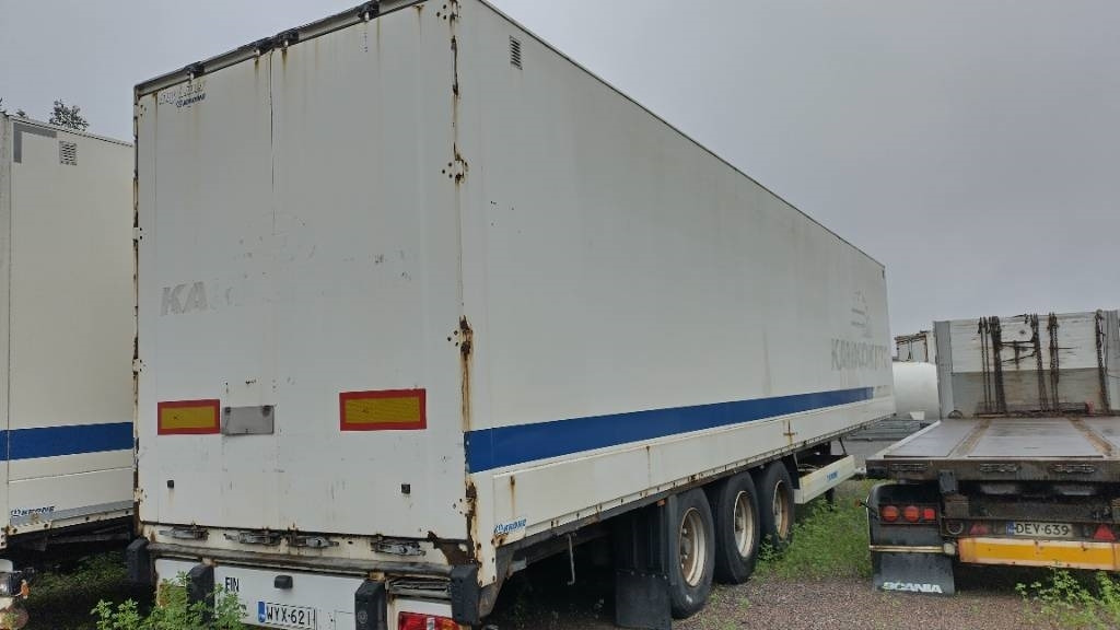 Krone Umpiputki, vahvalla katolla - Closed box semi-trailer: picture 1 Krone Umpiputki, vahvalla katolla - Closed box semi-trailer: picture 1