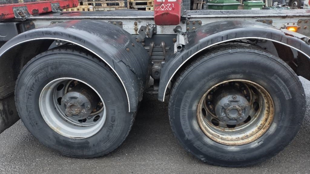 Scania XT650 8x4 puuvarustus,rautajouset - Log truck: picture 3 Scania XT650 8x4 puuvarustus,rautajouset - Log truck: picture 3