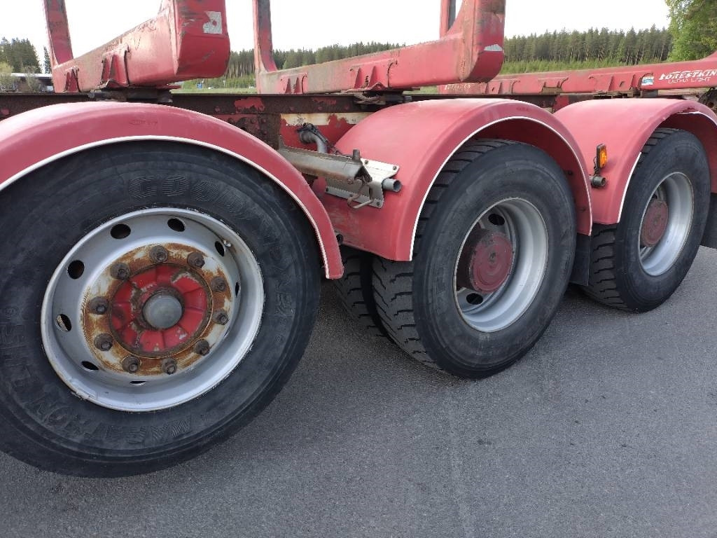 Sisu 625 Polar puuvarustus, trippeli - Log truck: picture 5 Sisu 625 Polar puuvarustus, trippeli - Log truck: picture 5