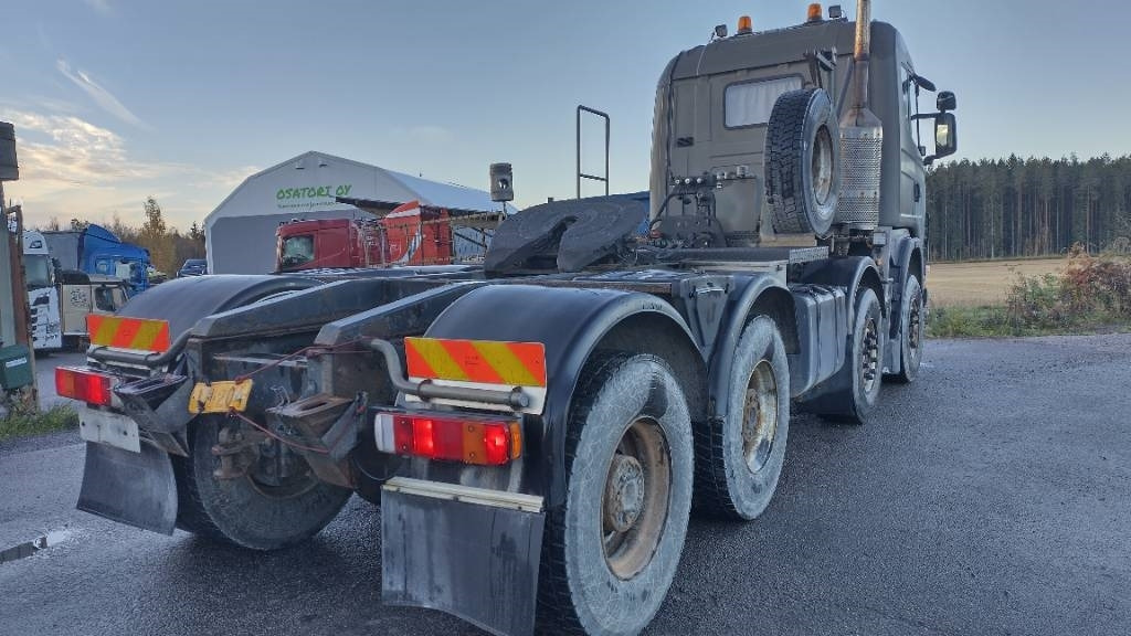 Scania R144 530 8x4 RASKASVETURI  - Tractor unit: picture 5 Scania R144 530 8x4 RASKASVETURI  - Tractor unit: picture 5