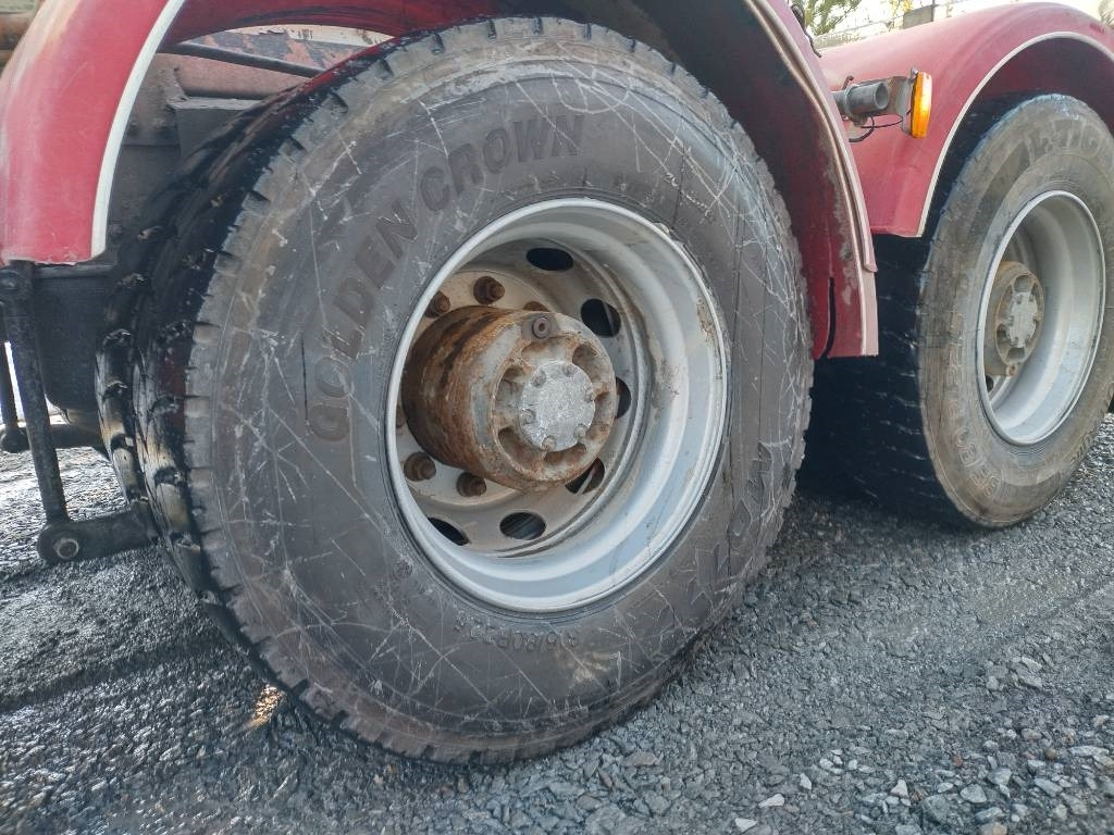 Volvo FH750 puuvarustus, napaperät,trippeli - Log truck: picture 3 Volvo FH750 puuvarustus, napaperät,trippeli - Log truck: picture 3