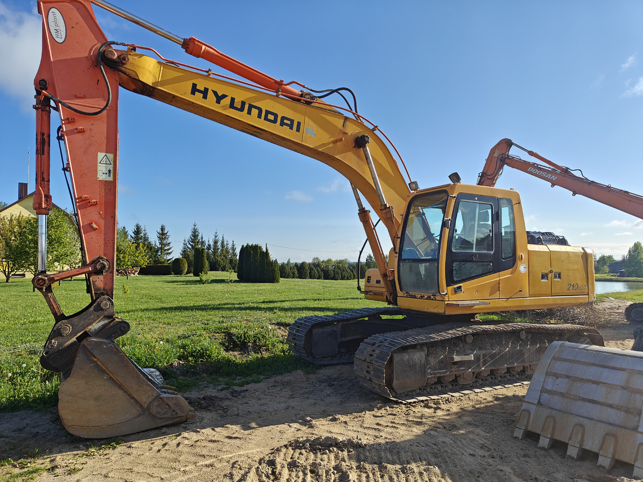 Hyundai Robex 210LC-7 - Crawler excavator: picture 1 Hyundai Robex 210LC-7 - Crawler excavator: picture 1