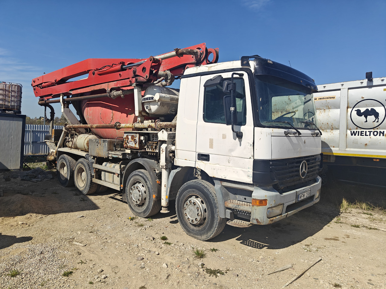 Mercedes Benz Actros - Concrete mixer: picture 1 Mercedes Benz Actros - Concrete mixer: picture 1