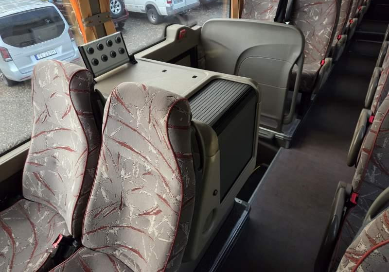 Coach Irisbus MAGELYS PRO/ SPROWADZONY/ MANUAL / 390 000 KM: picture 12 Coach Irisbus MAGELYS PRO/ SPROWADZONY/ MANUAL / 390 000 KM: picture 12