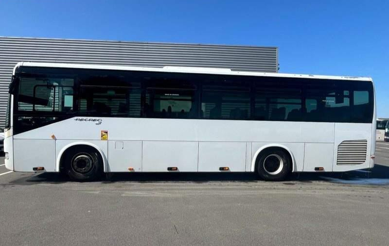 Irisbus RECREO / KRÓTKI 10.60 M / SPROWADZONY / EURO 5 - Suburban bus: picture 1 Irisbus RECREO / KRÓTKI 10.60 M / SPROWADZONY / EURO 5 - Suburban bus: picture 1