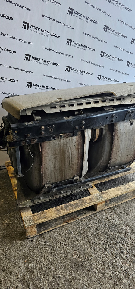 DAF DAF 106 XF, CF, EURO6, EURO 6 emission, catalyst, catalysator, exhaust system, silencer 1714742, 2481272, 2038420, 2188242, 1933421, 1714742, 2481272, 2038420, 2188242, 1933421, 2134913, 1708567,19720 - Catalytic converter for Truck: picture 1 DAF DAF 106 XF, CF, EURO6, EURO 6 emission, catalyst, catalysator, exhaust system, silencer 1714742, 2481272, 2038420, 2188242, 1933421, 1714742, 2481272, 2038420, 2188242, 1933421, 2134913, 1708567,19720 - Catalytic converter for Truck: picture 1
