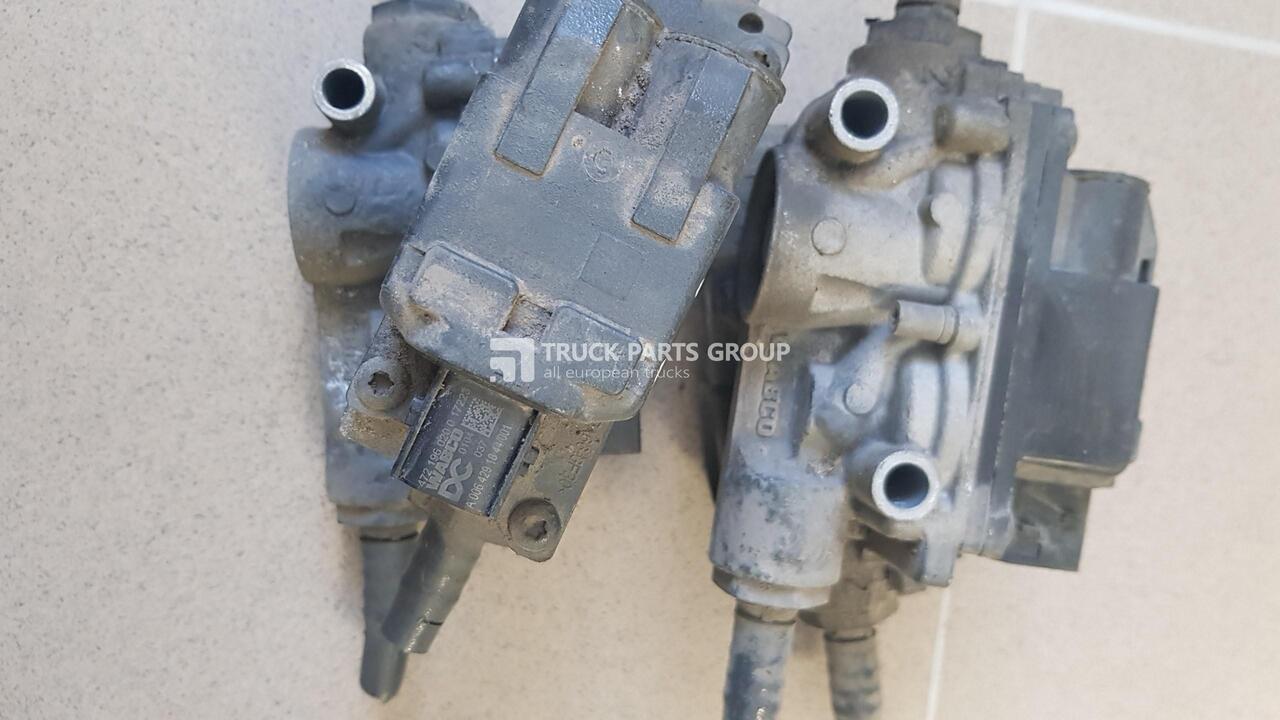 Mercedes - Benz Mercedes Benz MP4, Atego, Arox euro6 pressure regulating valve, 0064291844, 0064293544, 4721960200, 4721965103 - Valve for Truck: picture 1 Mercedes - Benz Mercedes Benz MP4, Atego, Arox euro6 pressure regulating valve, 0064291844, 0064293544, 4721960200, 4721965103 - Valve for Truck: picture 1