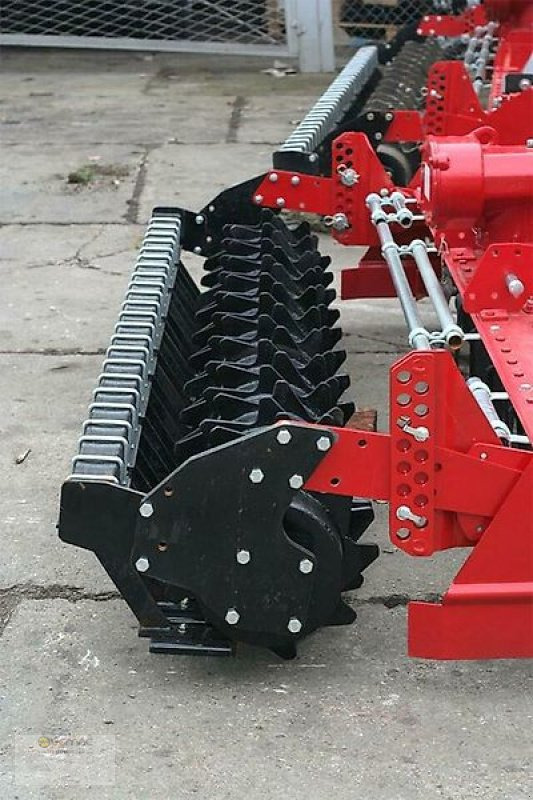 FPM Kreiselegge FPM FM250 250cm 2,5m Egge Bodenfräse Traktor NEU - Power harrow: picture 4 FPM Kreiselegge FPM FM250 250cm 2,5m Egge Bodenfräse Traktor NEU - Power harrow: picture 4
