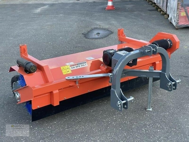Geo Kehrmaschine Geo SWT190 190cm Kehrbesen Traktor Zapfwelle NEU - Broom: picture 5 Geo Kehrmaschine Geo SWT190 190cm Kehrbesen Traktor Zapfwelle NEU - Broom: picture 5